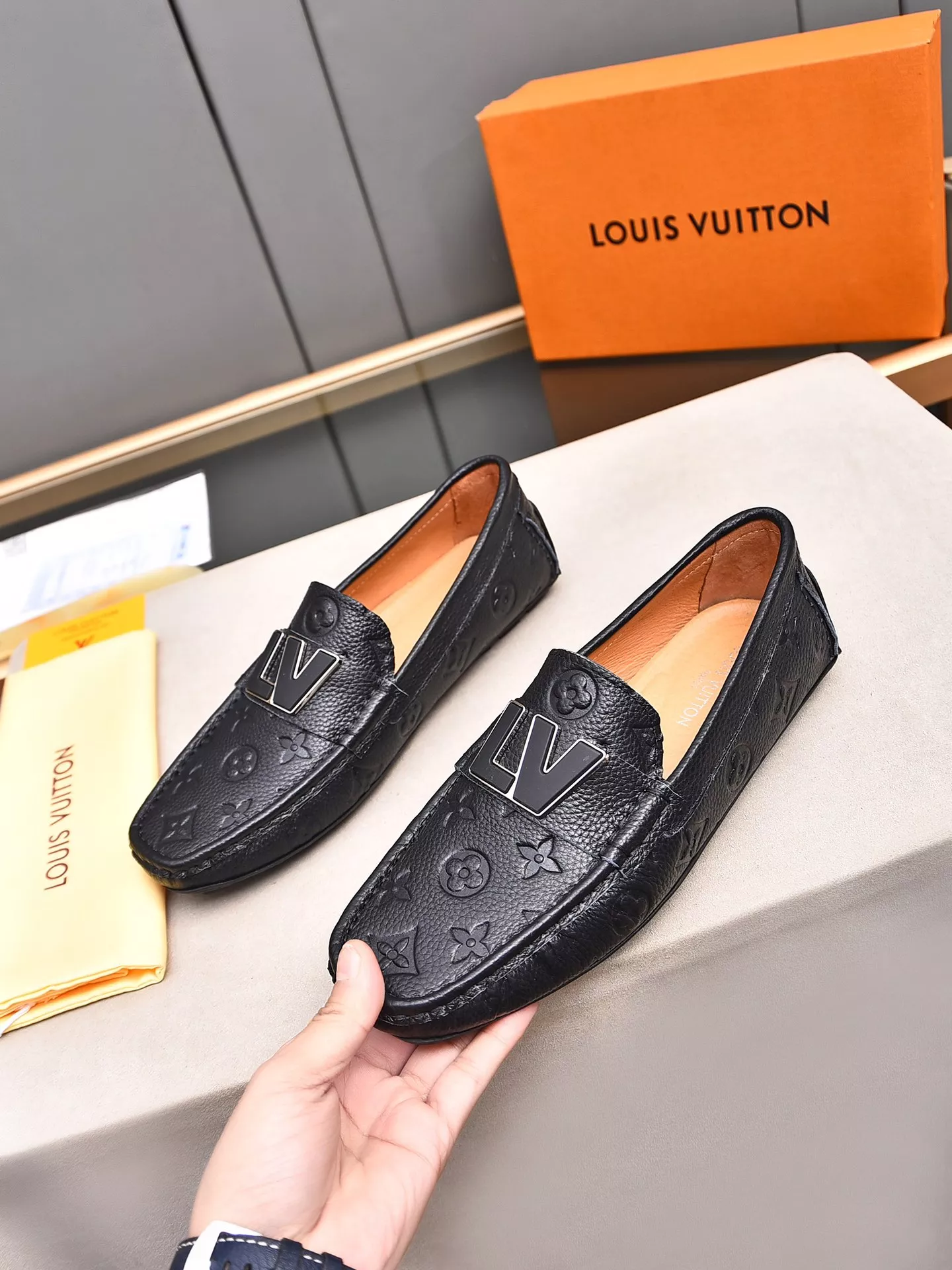 louis vuitton lv oxfords chaussures pour femme s_1274475